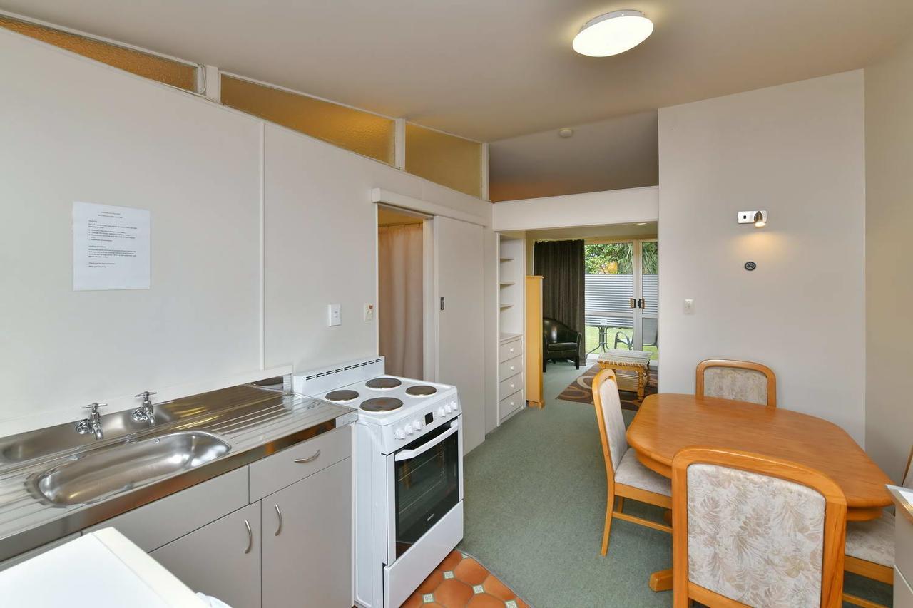 Wayside Motel Woodend Экстерьер фото