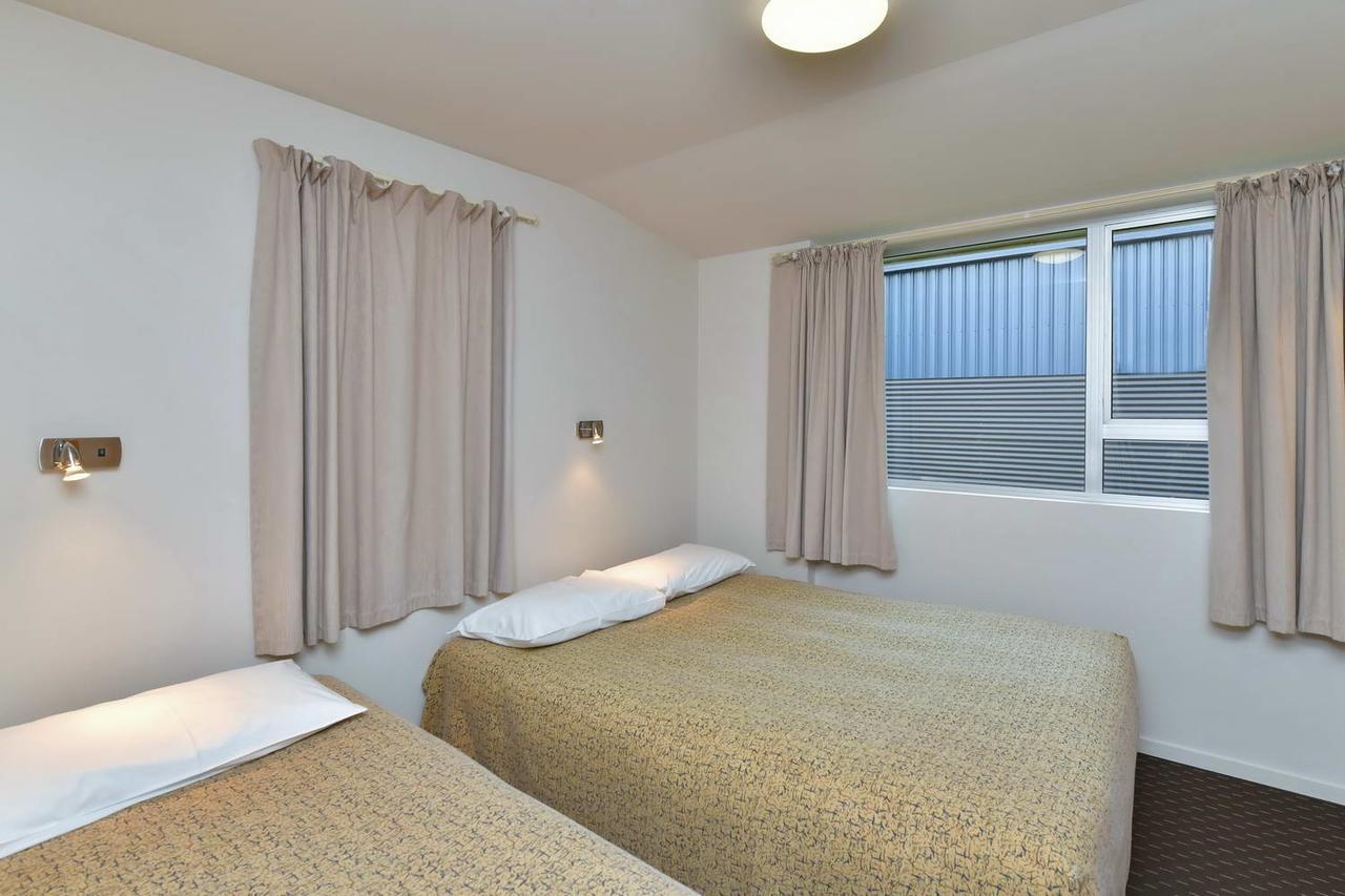 Wayside Motel Woodend Экстерьер фото